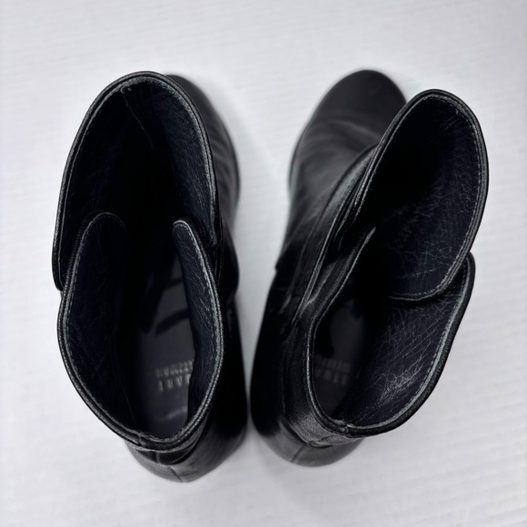 STUART WEITZMAN Strapduo Black Leather Moto Buckle Ankle Boots Size 7.5 - Picture 7 of 9